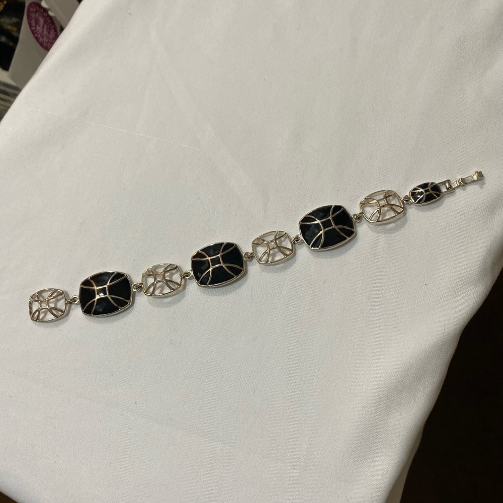 BEAUTIFUL BRACELET - Picture 6 of 7